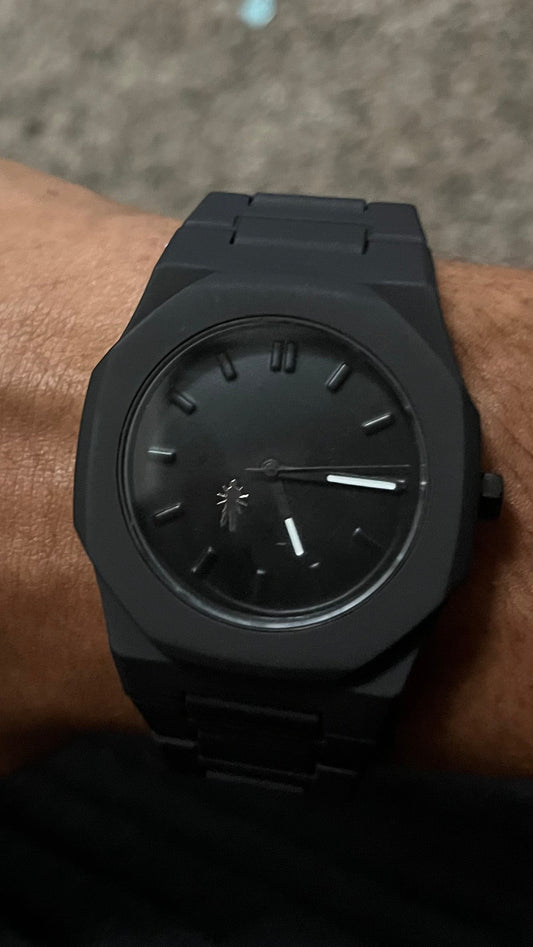 GEV black classic watch